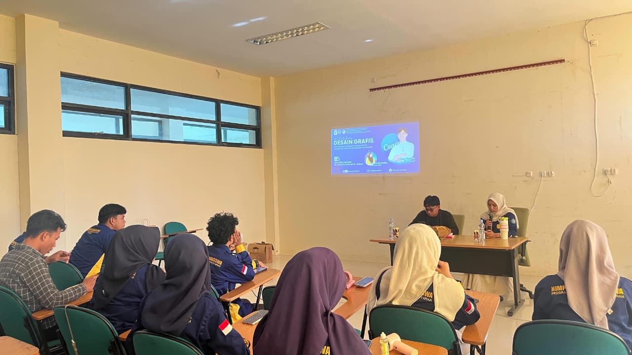 Tingkatkan Skill Digital, HMPS Perbankan Syariah IAIN Bone Adakan Pelatihan Desain Grafis Berbasis Canva